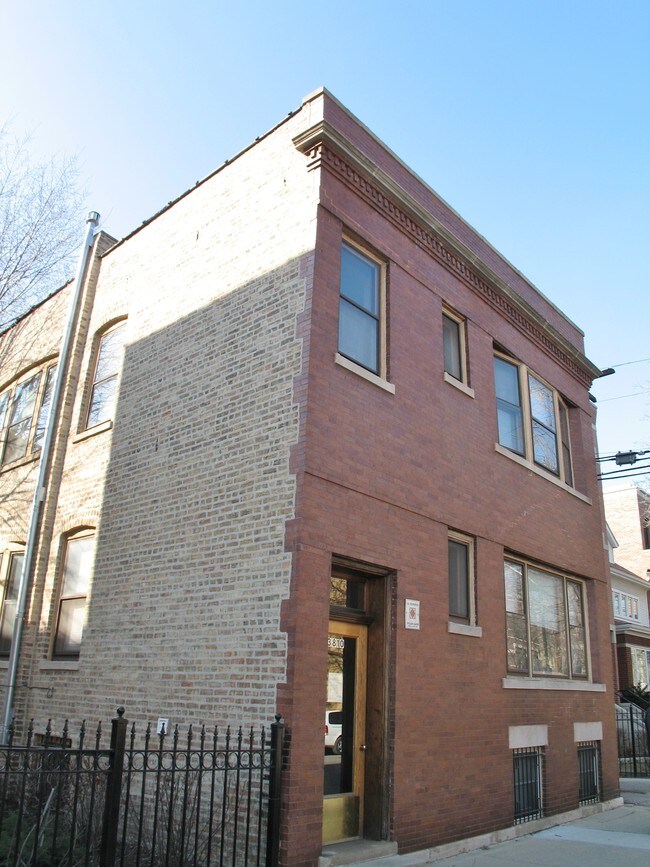 Floorplan - 3810 N. Greenview