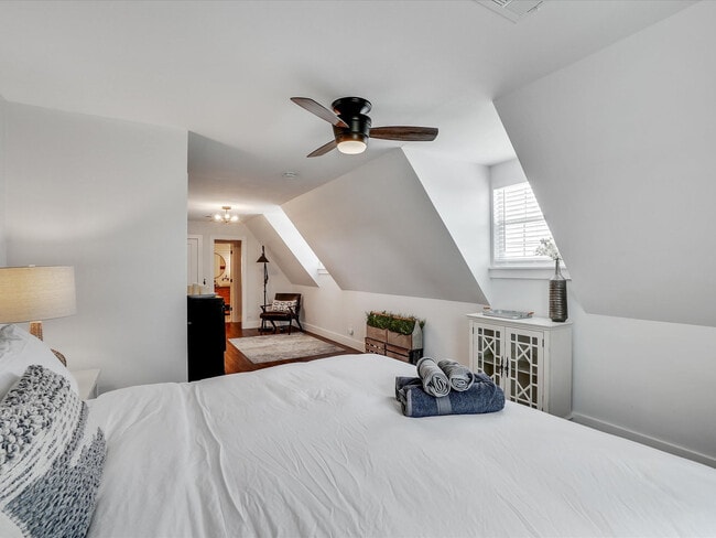 Building Photo - 1400 Shadow Brook Trail