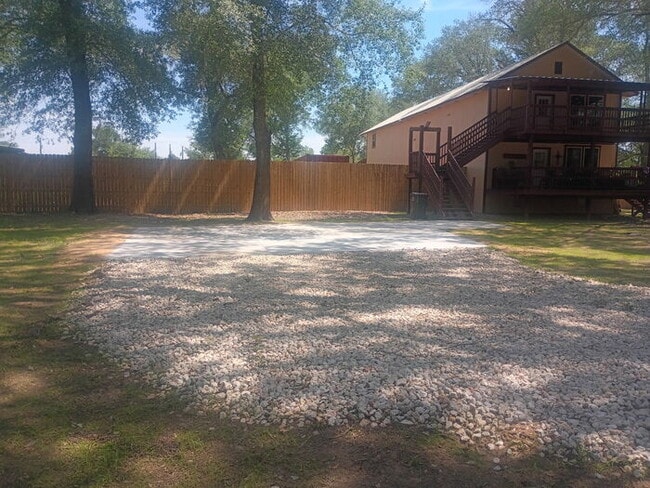 Building Photo - This one has it ALL! Rare with privacy and views! Large shed and truck/boat storage!