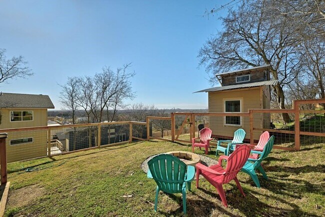 Building Photo - 5210 Rogers Ln