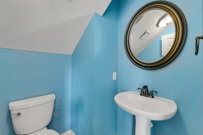 Building Photo - 7619 Limber Bough Dr