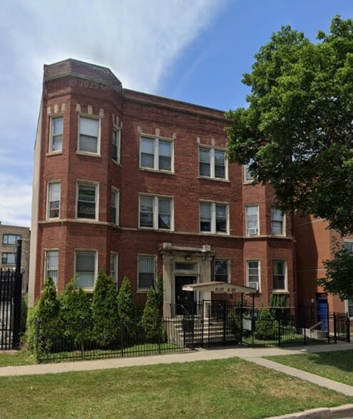 Building Photo - 6130 S Prairie Ave