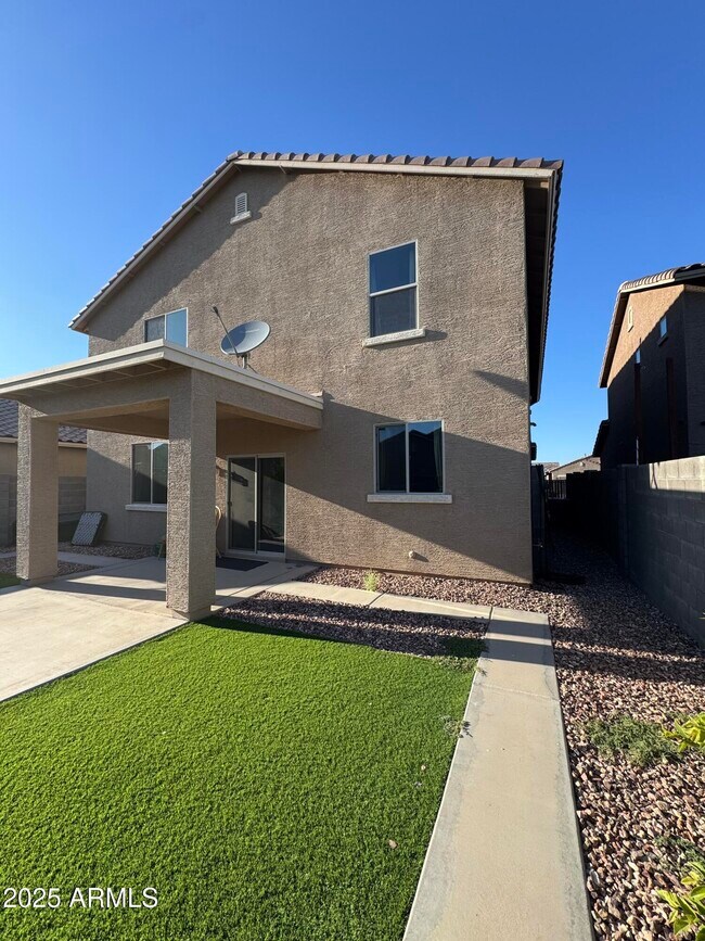 Building Photo - 11603 W Calavar Rd