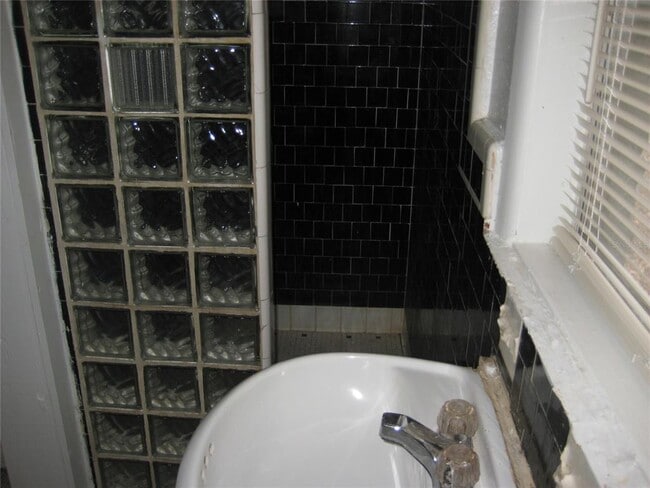 Building Photo - 11804 US-92