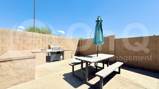Building Photo - 12675 S 175th Ave