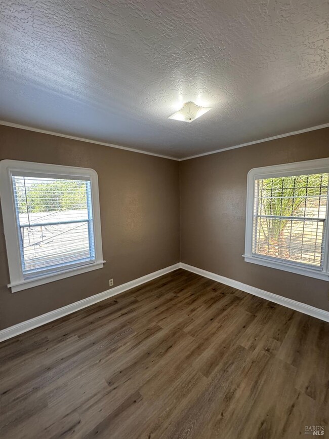 Building Photo - 158 Farragut Ave