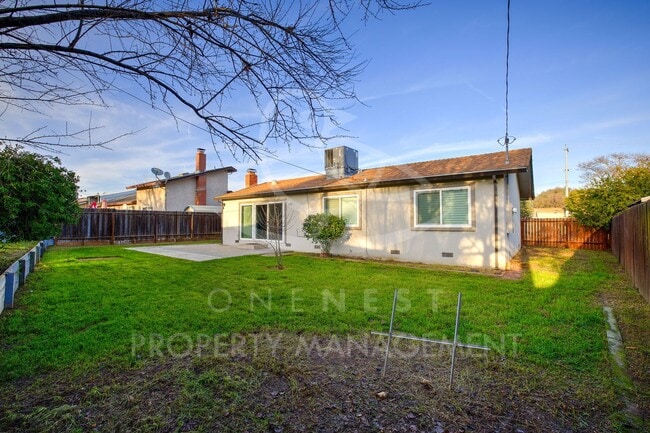Building Photo - Updated 3-Bedroom Home in Foothill Farms