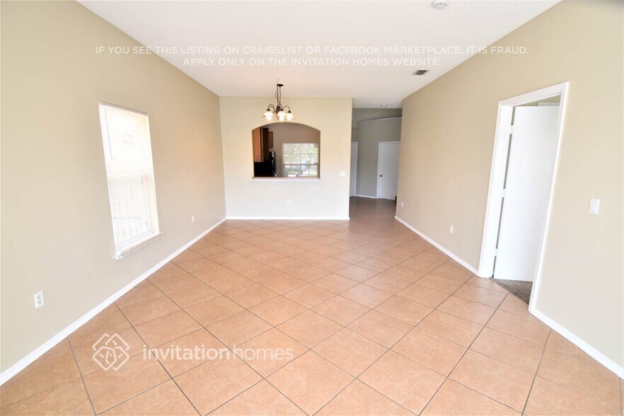 Building Photo - 1815 Meadow Pond Way