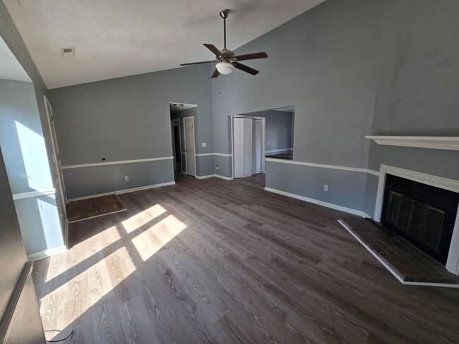 Building Photo - 134 Homeplace Ct