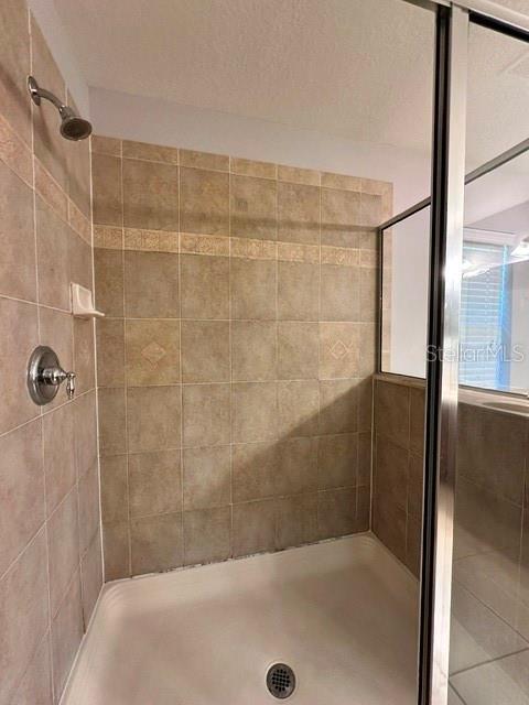 Building Photo - 1506 Hillview Ln