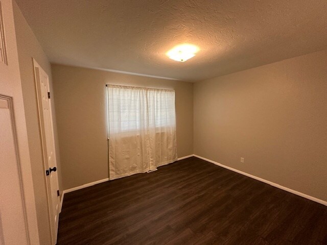 Building Photo - 3675 N McDonald Rd