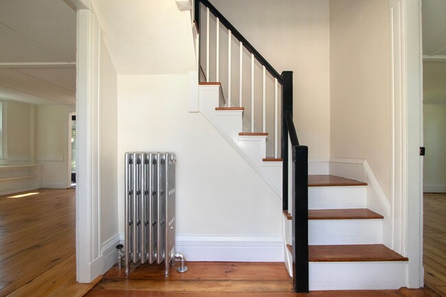 Building Photo - Amazing, Rarely Available Farmhouse with Carriage House and Garage