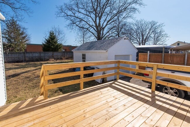 Building Photo - ANDERSON TWP- Cozy and clean 3 bed 2 bath ...