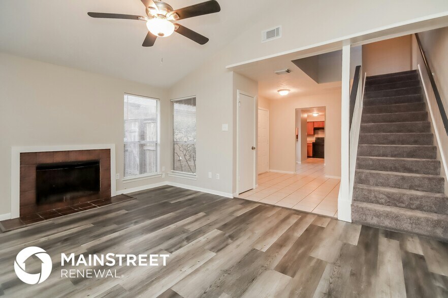 Building Photo - 7819 Terra Cotta Dr