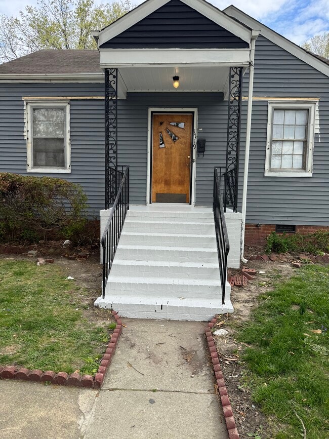 Building Photo - 3508 Lawson St