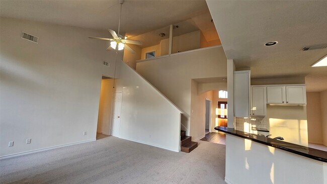 Building Photo - 2202 Cherry Hill Ct