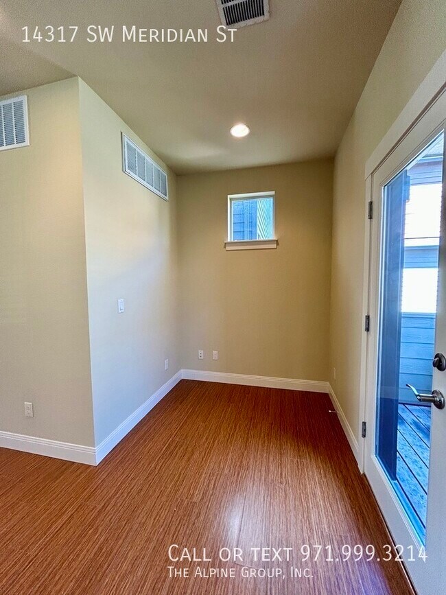 Building Photo - 14317 SW Meridian St