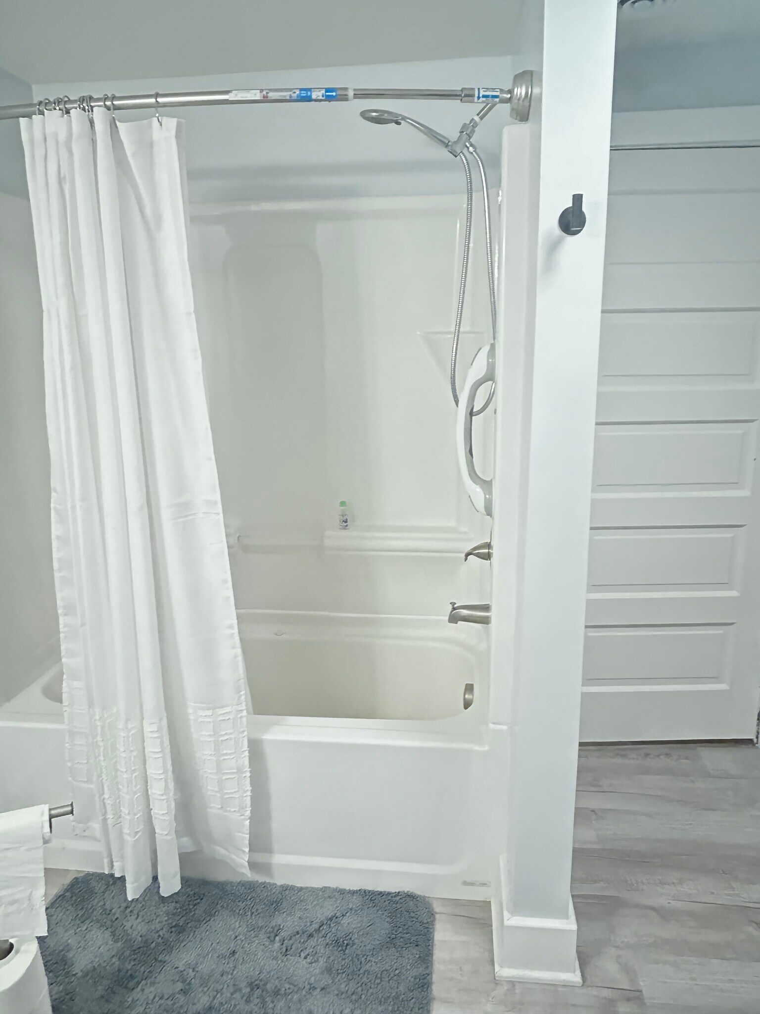 Building Photo - 89 2nd St