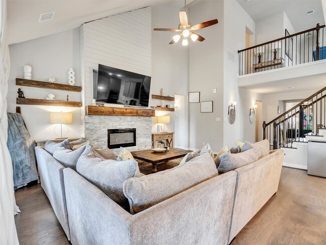 Building Photo - 31439 Vly Briar Wy