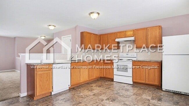 Building Photo - 4648 Quaker Hill Dr SE