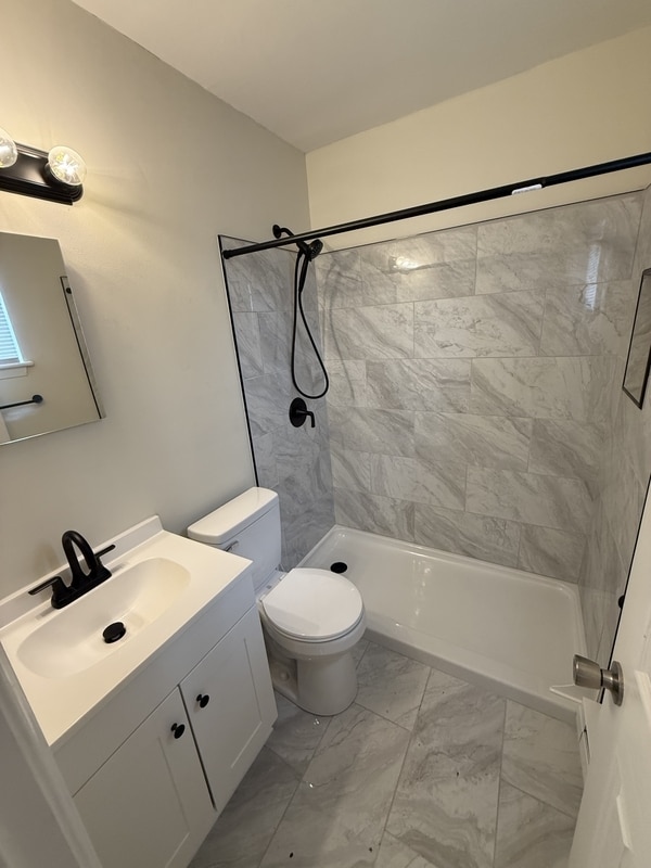 Building Photo - 255 W Ocean View Ave