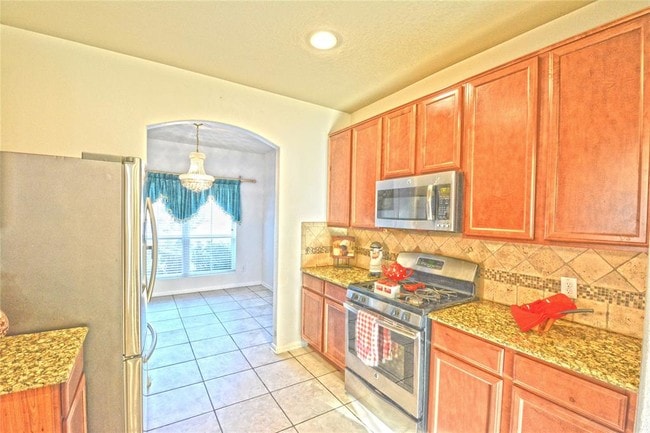 Building Photo - 18339 All Oak Trail