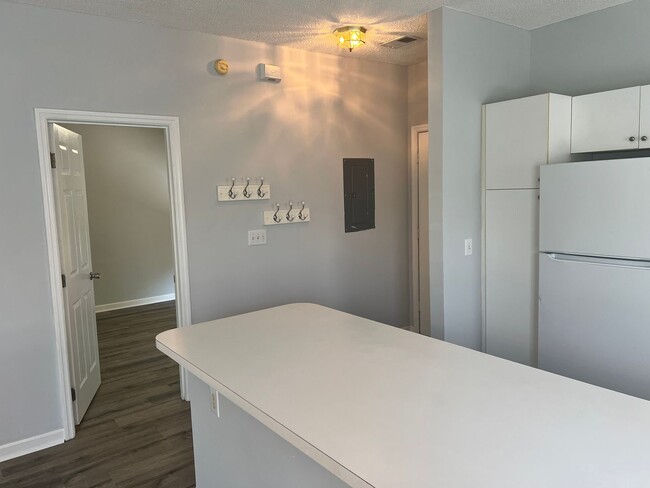 Building Photo - First Floor, End Unit, Two bedroom, Two ba...