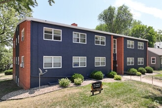 Building Photo - Uptown Flats