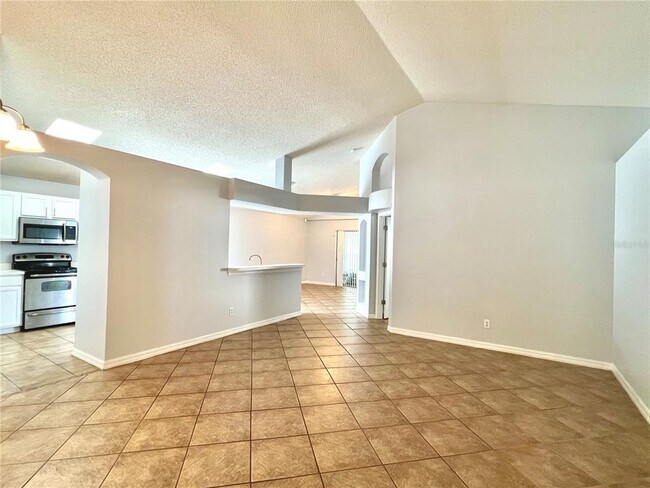 Building Photo - 80 Pine Forest Pl