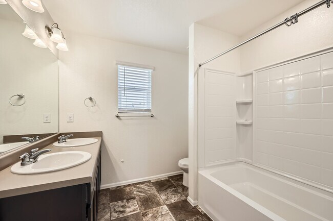 Building Photo - 11791 Lovegrass Dr