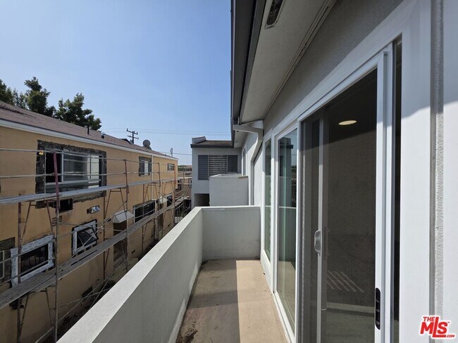 Building Photo - 7972 Norton Ave
