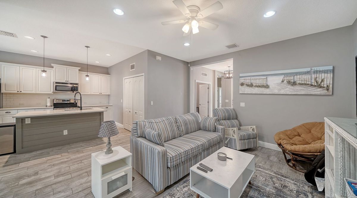 Building Photo - 11773 Forest Park Cir