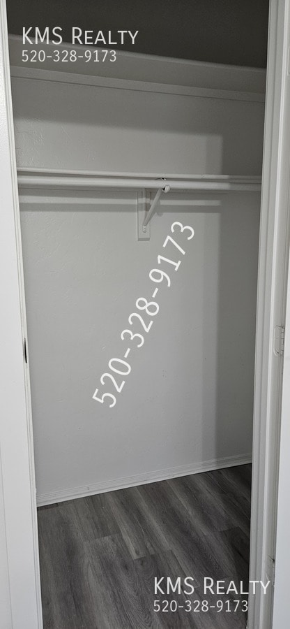 Building Photo - 1616 N Mohave Ave