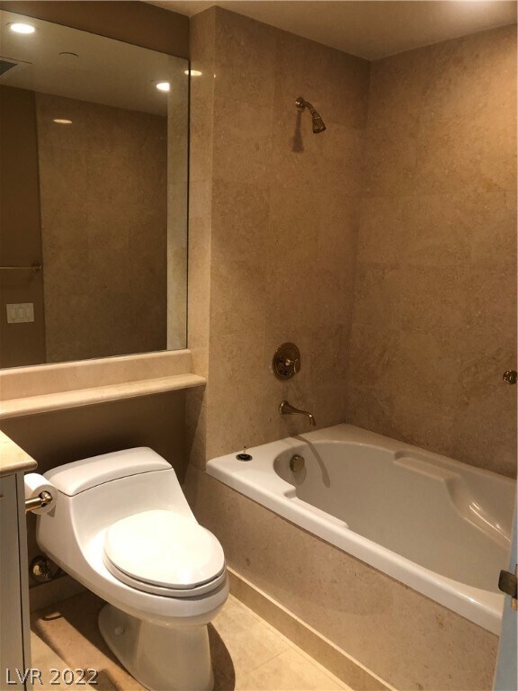 Building Photo - 2747 Paradise Rd