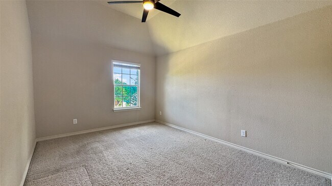 Building Photo - 2126 Hunt Club Trail