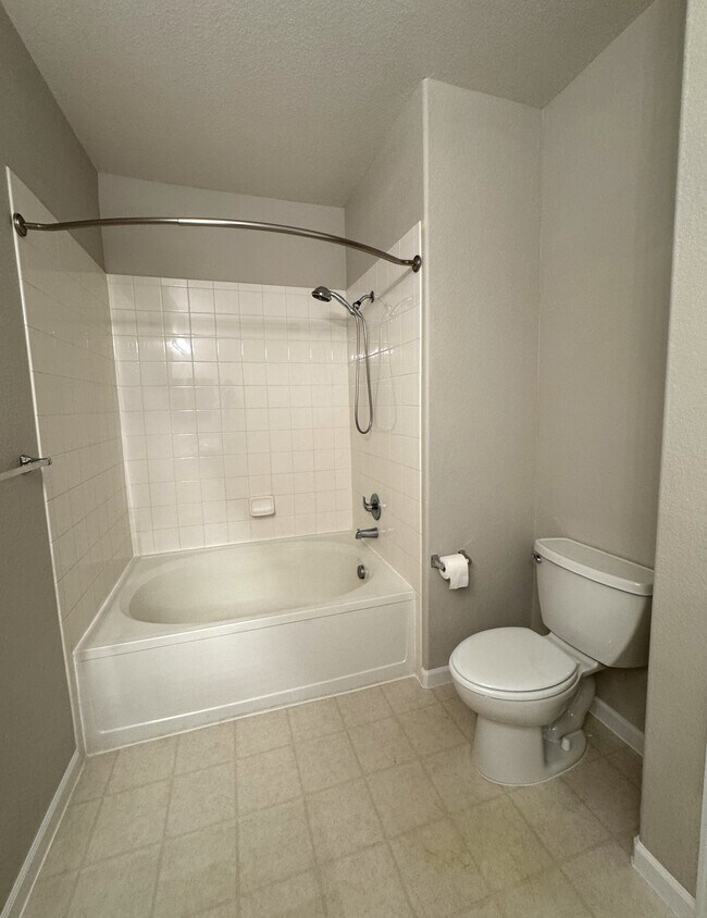 Building Photo - 8465 S Holland Way