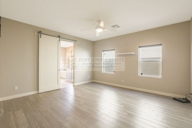 Building Photo - Amazing Rental in Lower Arcadia available ...