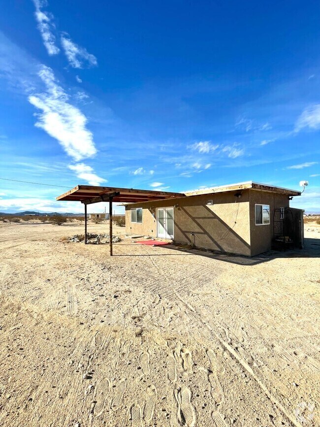 Building Photo - Cozy Studio Cabin With Beautiful Views