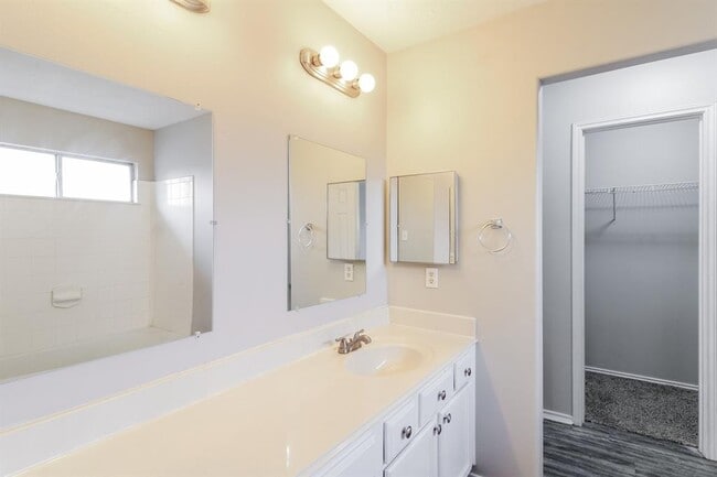 Building Photo - 21910 Yucca Tip Ln