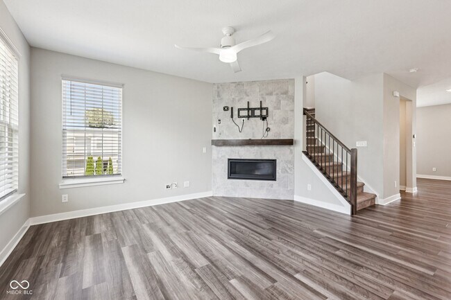 Building Photo - 17285 Dallington St