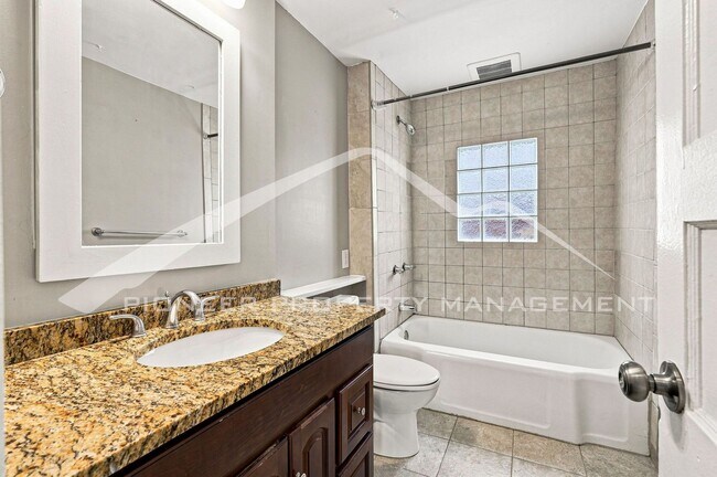 Building Photo - 3166 W Walsh Pl