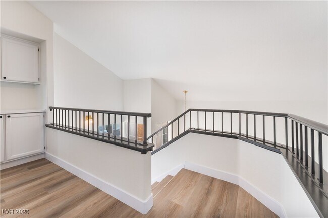 Building Photo - 1813 Navajo Lake Way