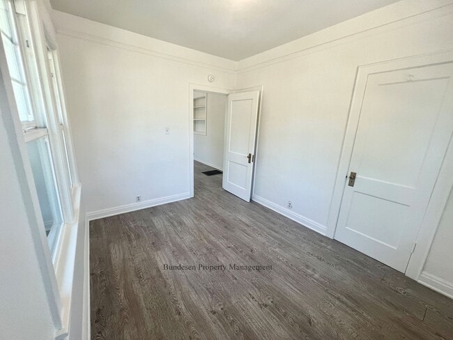 Building Photo - Charming Downtown Petaluma Gem - 3bed 1.5 Bath Available Now !