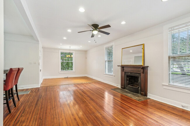 Building Photo - 2506 State St