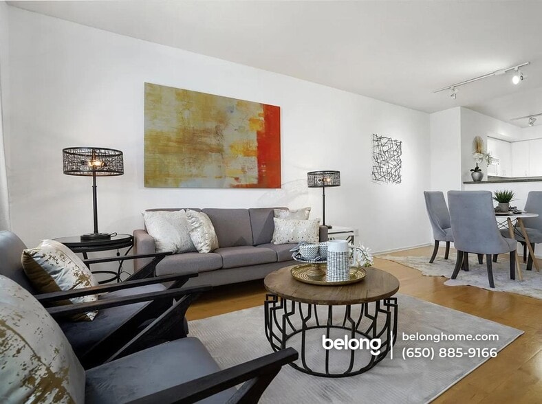 Building Photo - 8300 Oceanview Terrace