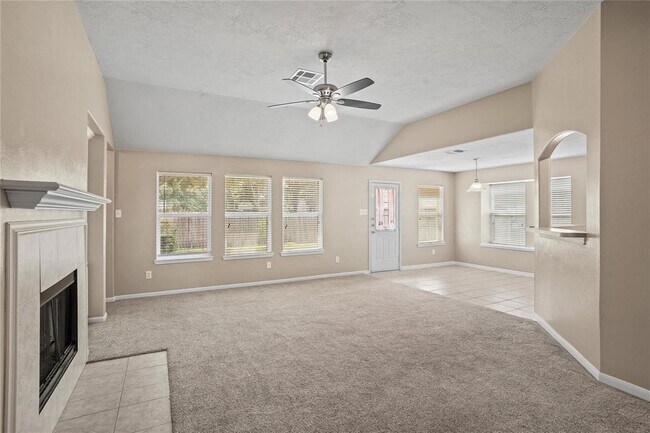 Building Photo - 8922 Green Castle Way