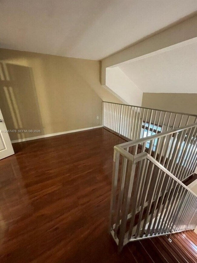 Building Photo - 8950 SW 69th Ct