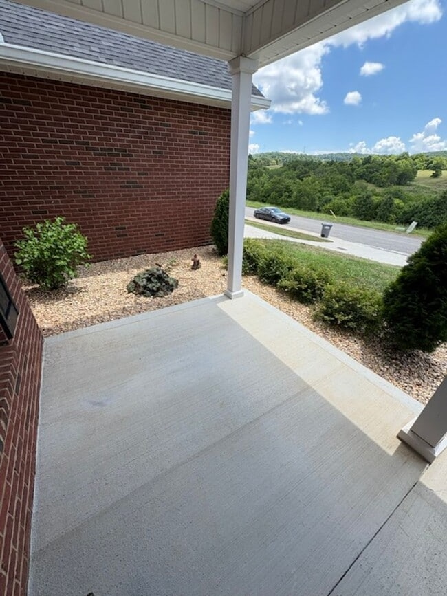 Building Photo - 1038 Patriot Landing Dr