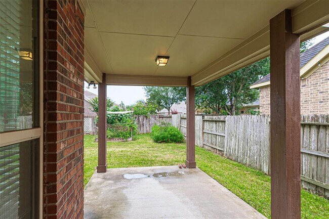 Building Photo - 17626 Sauki Ln
