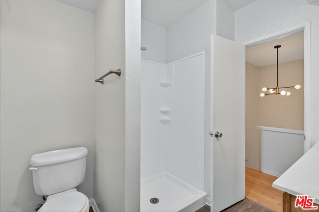 Building Photo - 394 Miraleste Dr